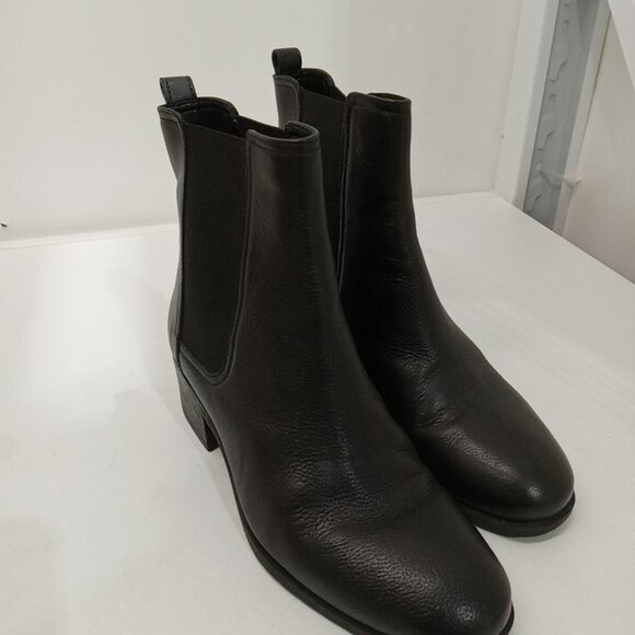 NEW - WOMEN'S KENNETH COLE REACTION SALT CHELSEA ANKLE BOOTS - SIZE 6.5 - BLACK - Picture 2 of 6